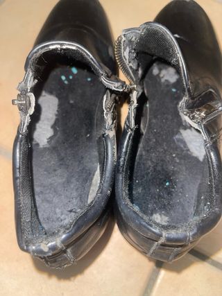 Stivaletti neri donna con zip