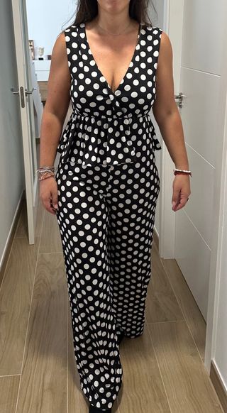 Mono Sfera lunares blanco y negro