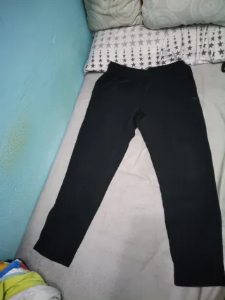 Pantalón Up Negro Básico