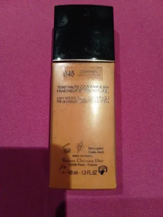 Dior Forever Undercover Maquillaje Beige