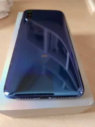 Xiaomi Mi 9 128GB 6GB RAM