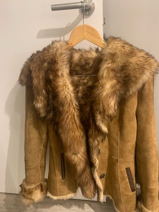 Chaquetón piel ovino beige y marrón