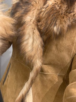 Chaquetón piel ovino beige y marrón