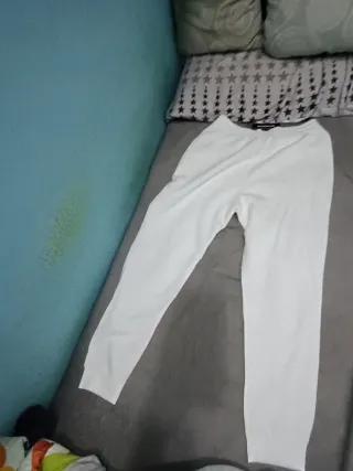 Pantalón blanco Mvkenzie