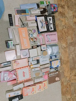 Lote de maquillaje SHEGLAM