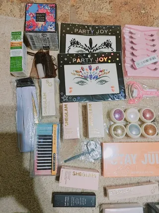 Lote de maquillaje SHEGLAM