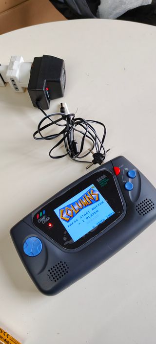Sega Game Gear con IPS + Columns + Alimentatore