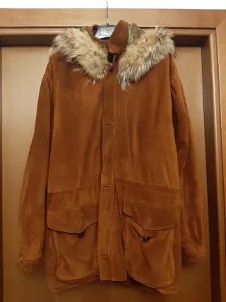 Giubbotto imbottito parka in camoscio con cappucci