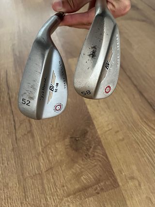 2 Wedges Vokey 58 y 52