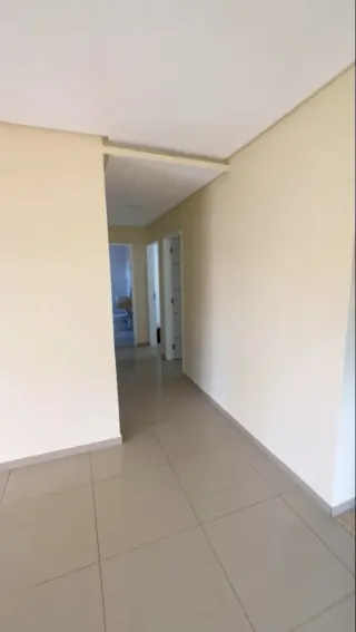 Alisado pintado e instalación puertas