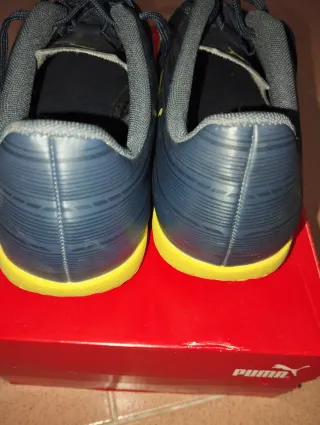 Zapatillas Puma multitaco azul y amarillo