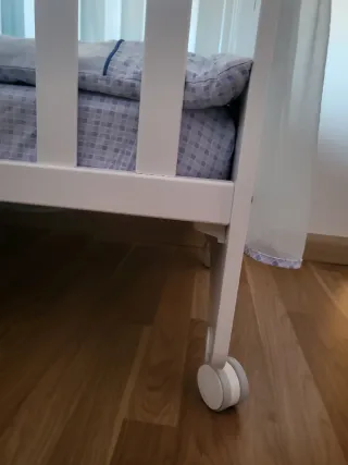 Cuna 140x70 con accesorios