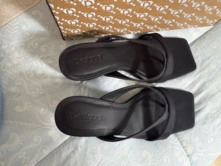 Zapatos de tacón negros talla 36