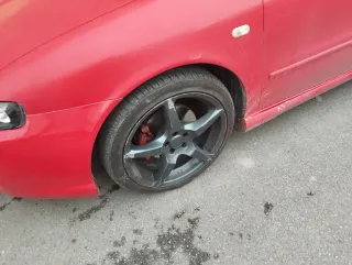 Llantas 18 con cubiertas nuevas 225/40 R19