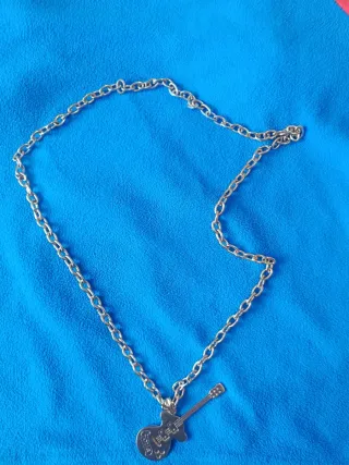 Collar Tous guitarra plata nueva