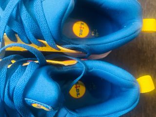 Zapatillas Lidl Azul Rojo Amarillo
