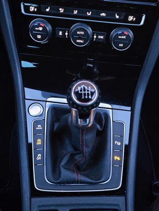 VOLKSWAGEN GOLF GTI MK7 DE REESTRENO !!!