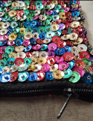 Monedero lentejuelas multicolor