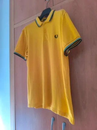 Polo Fred Perry Amarillo Original