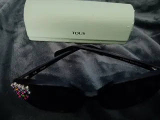 Gafas de sol Tous con pedrería con graduación.