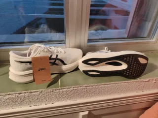 Zapatillas Asics Magic Speed 4 Blancas