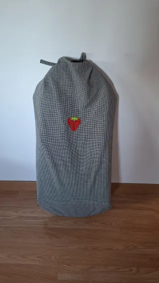 Hamaca bebé BabyBjörn con juguete