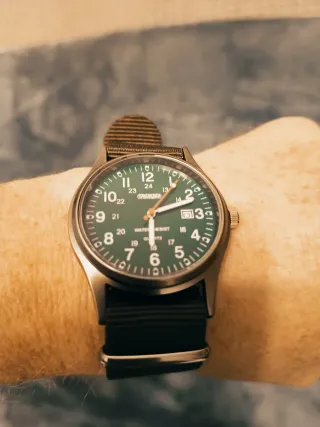 Orologio al quarzo vintage stile aviatore verde
