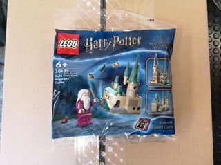 Lego 30435 Hogwarts Castle + Wizard card MISB
