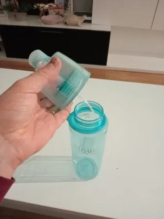 Cantimplora con pulverizador