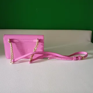 Borsetta Pinko fucsia con tracolla