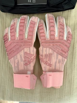 Guantes Adidas Predator Pro Rosa
