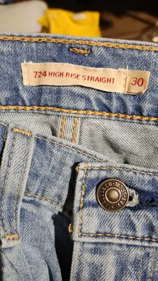 Pantalón Levi's 724 T30/34