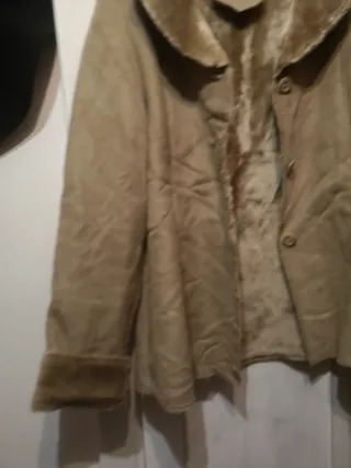Abrigo forro polar beige/marrón