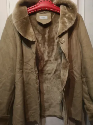 Abrigo forro polar beige/marrón