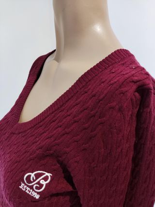 Jersey Bershka granate con trenzas