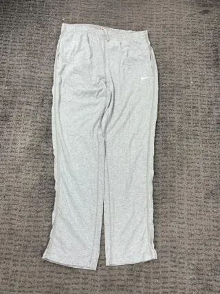 ¡¡OFERTA! Talla L Pantalón Nike Vintage Ancho Gris