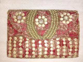 Bolsos de fiesta artesanales bordados