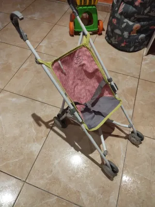 Sillita de juguete para muñecas