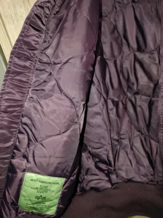 Chaqueta Alpha Industries CWU-45P Morado