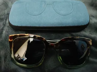 Gafas de sol Vitorio y Luccino graduadas sin uso.