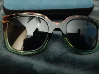 Gafas de sol Vitorio y Luccino graduadas sin uso.