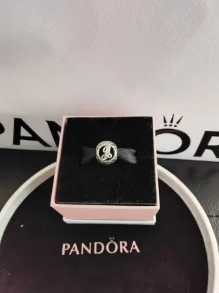 Pandora Charm Letra J Plata