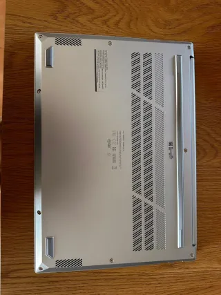Asus Vivobook 14 Pro - Argento