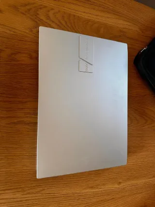 Asus Vivobook 14 Pro - Argento