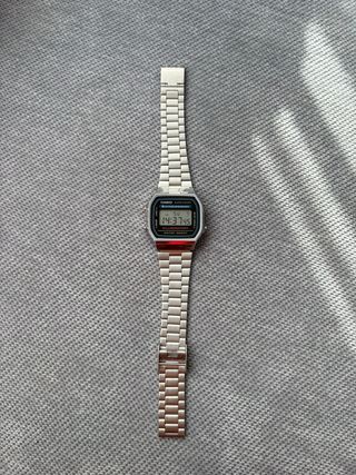 Reloj Casio A168WA Acero Digital