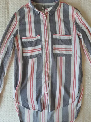 Camisa de rayas de Stradivarius