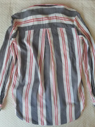 Camisa de rayas de Stradivarius