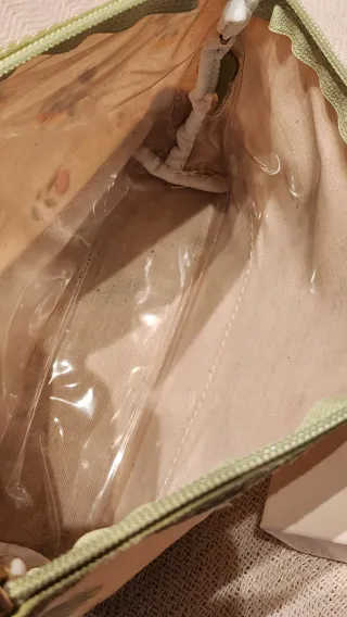 Set Aire de Loewe Neceser y Perfume