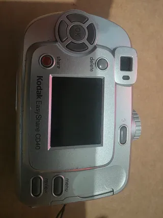 Cámara Kodak EasyShare CD40 Plata