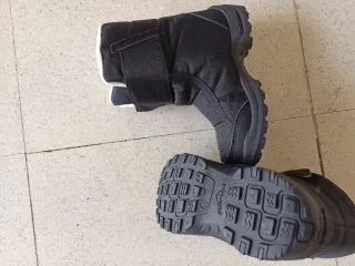 Botas de Nieve Quechua Niños Negras talla30